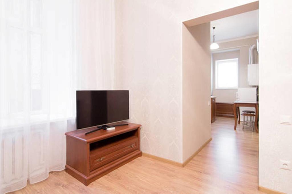 Apartment On Deribasovskaya 18 Odessa Ngoại thất bức ảnh